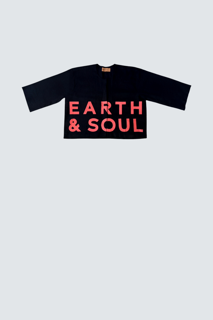 Collarless Signature Crop Top