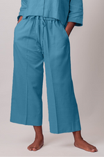 Load image into Gallery viewer, Wide Cropped Pants
